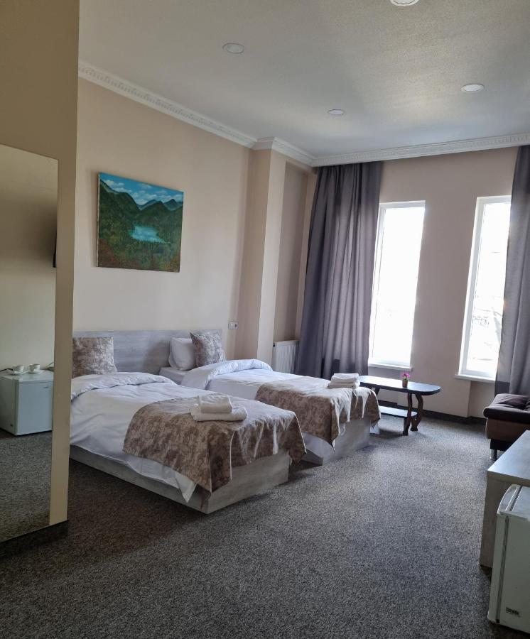 Rail Hotel Tbilisi Buitenkant foto