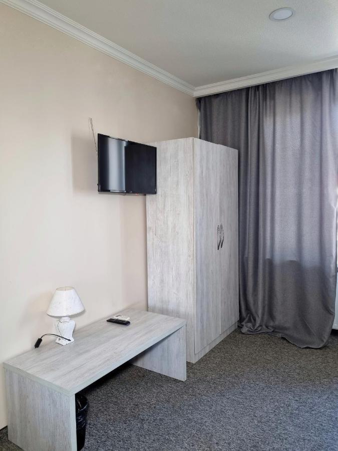 Rail Hotel Tbilisi Buitenkant foto