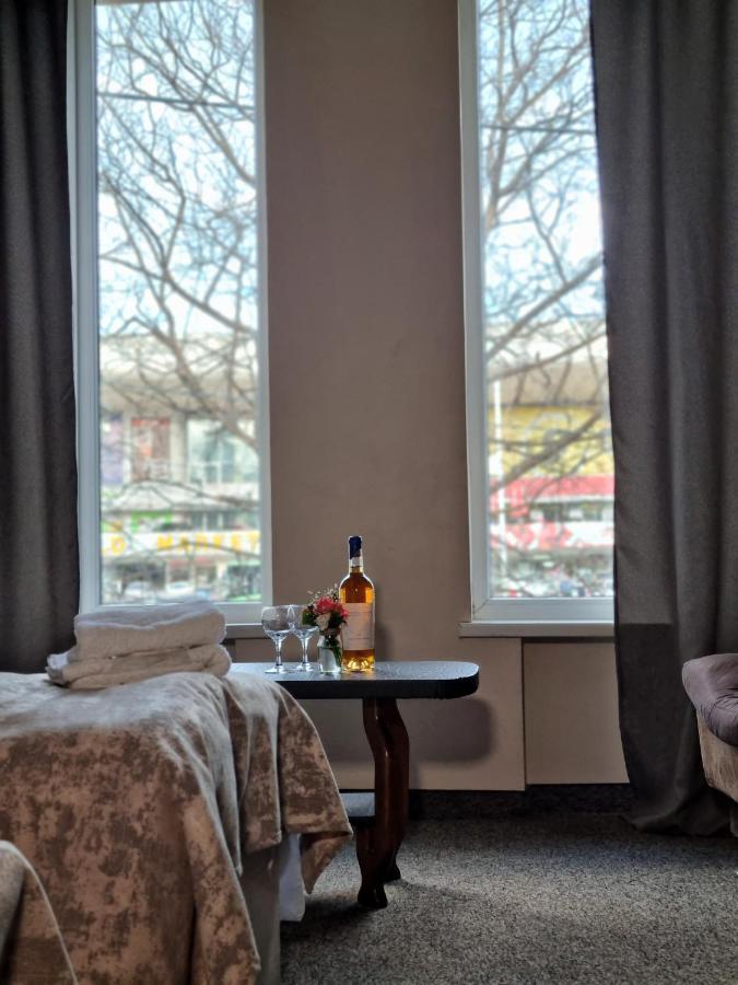 Rail Hotel Tbilisi Buitenkant foto