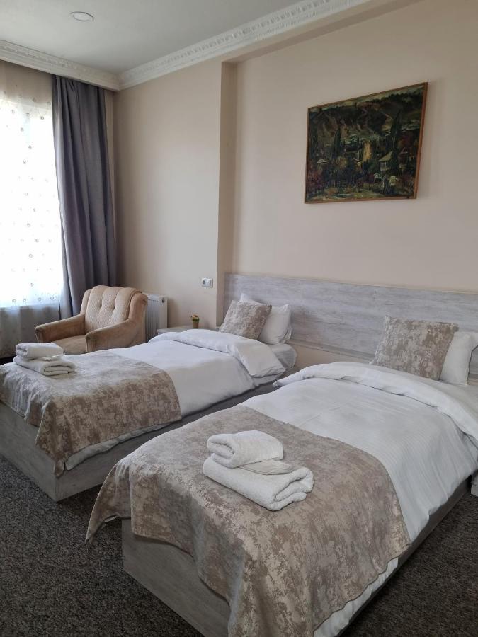 Rail Hotel Tbilisi Buitenkant foto